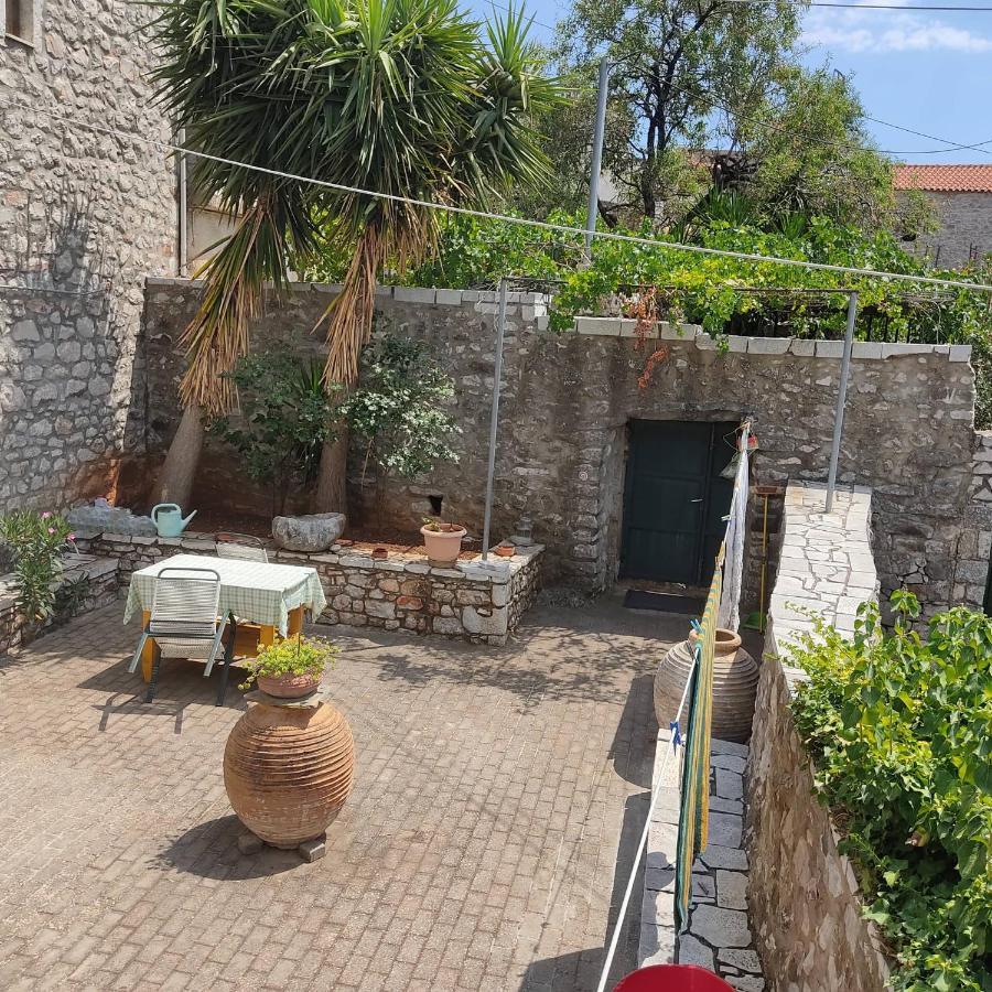 Potis House Apartment Areopoli Exterior foto